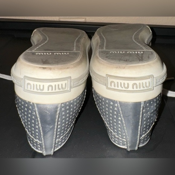 Miu Miu Swarovski crystal toe-cap sliver sneakers flats size 38.5 8.5 - Picture 2 of 8